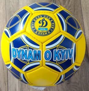 Футбольний м'яч «ДИНАМО-КИЇВ» BALLONSTAR №5 для тренувань та аматорських матчів