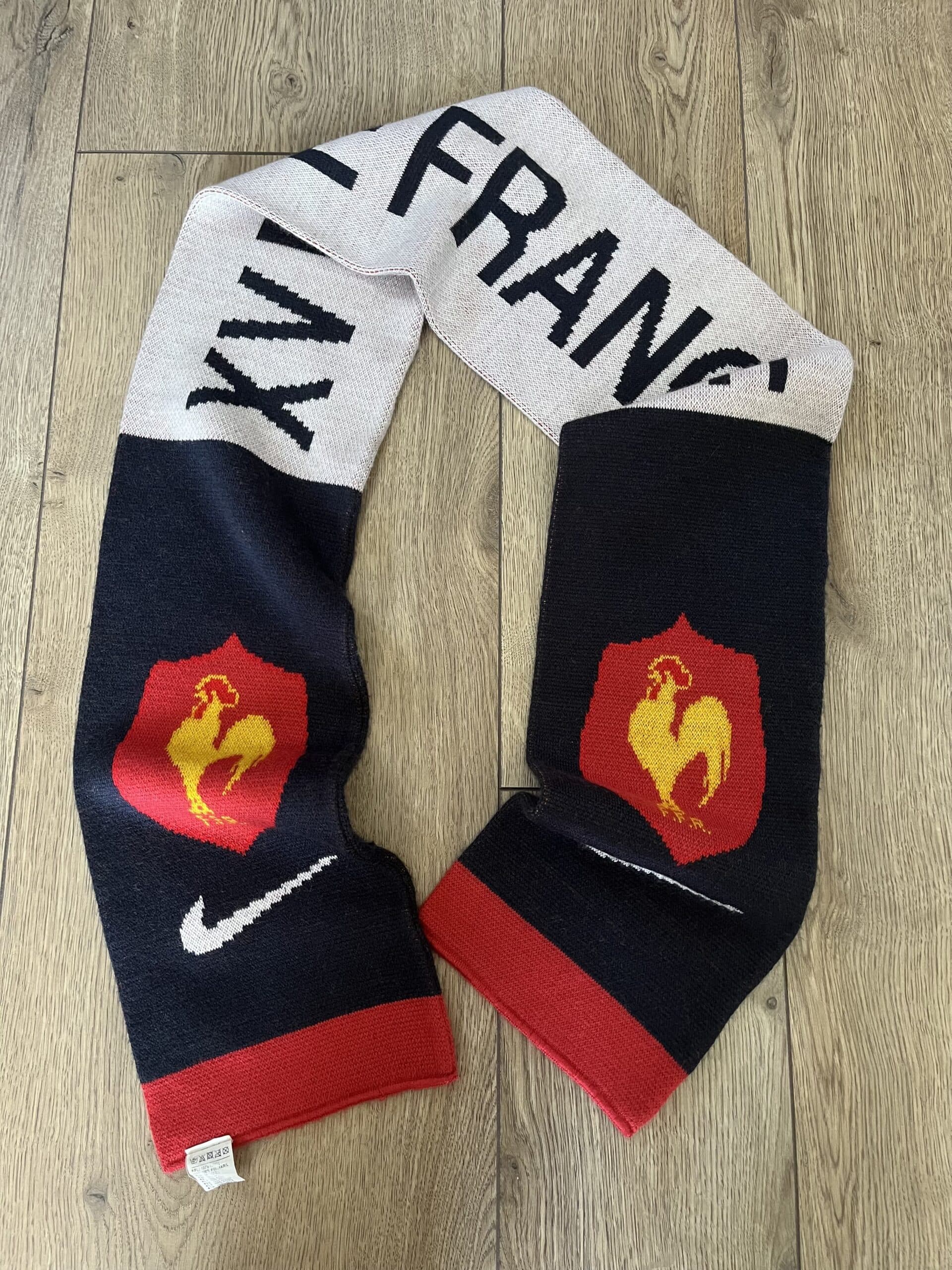 Вовняний шарфик для вболівальників Nike, розмір 150×16 см