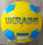 Футбольний м'яч UKRAINE розміру №5 з ПВХ та латексу