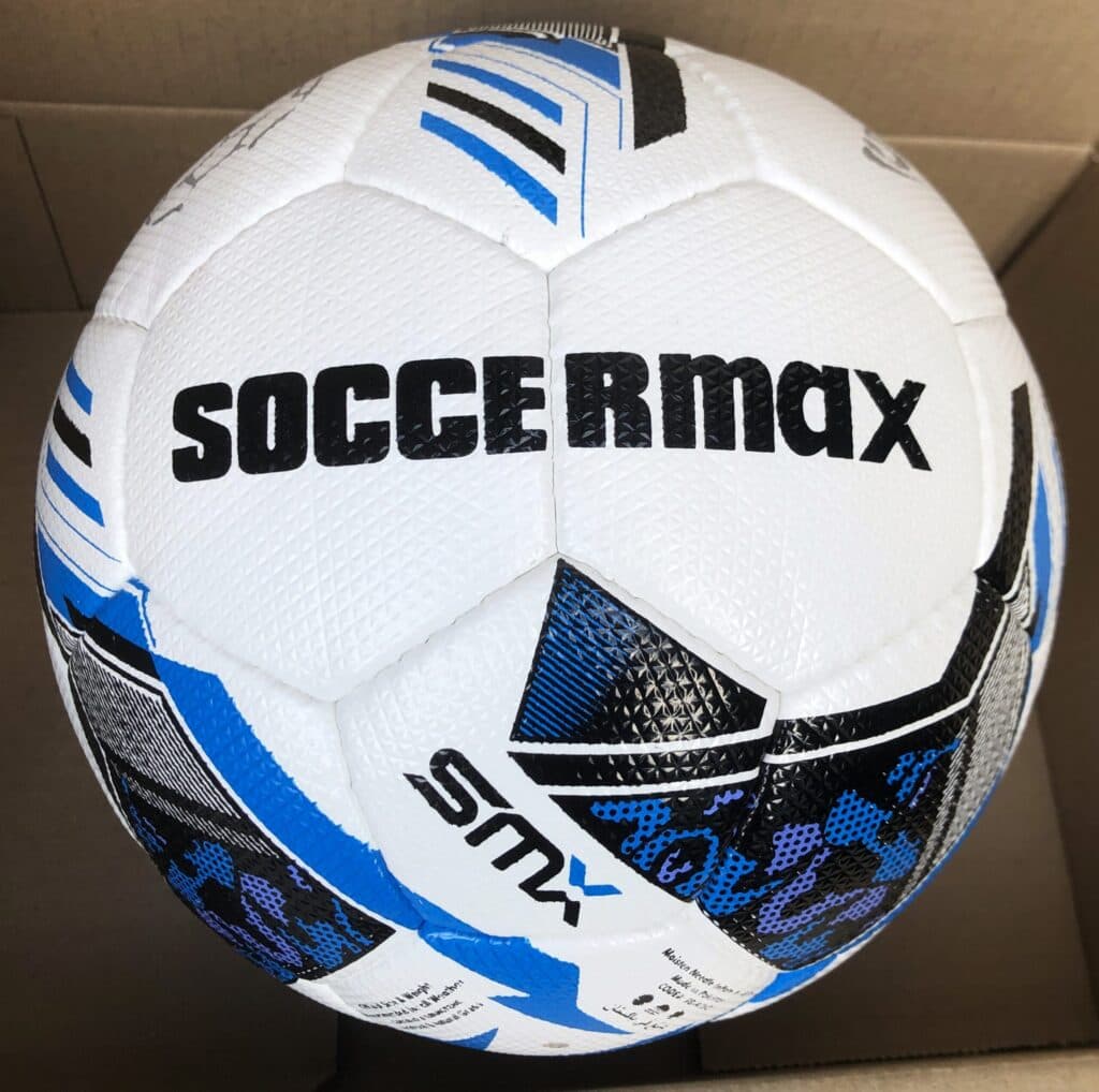 Футбольный мяч CRYSTAL SOCCERMAX бело-синий, полиуретан PU, размер №5