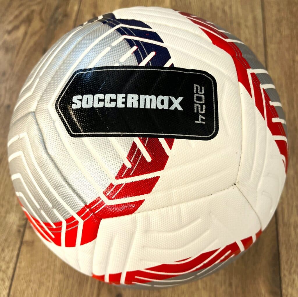 Футбольний м'яч SOCCERMAX FIFA, розмір №5, PU, жовто-блакитний