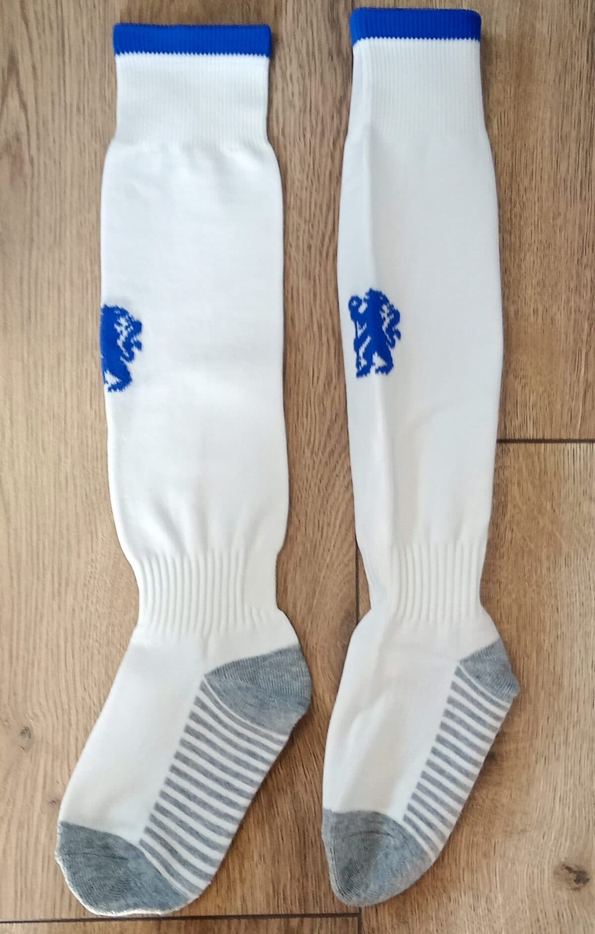 Дитячі футбольні гетри Chelsea Home 2025, білі, розмір 27–35