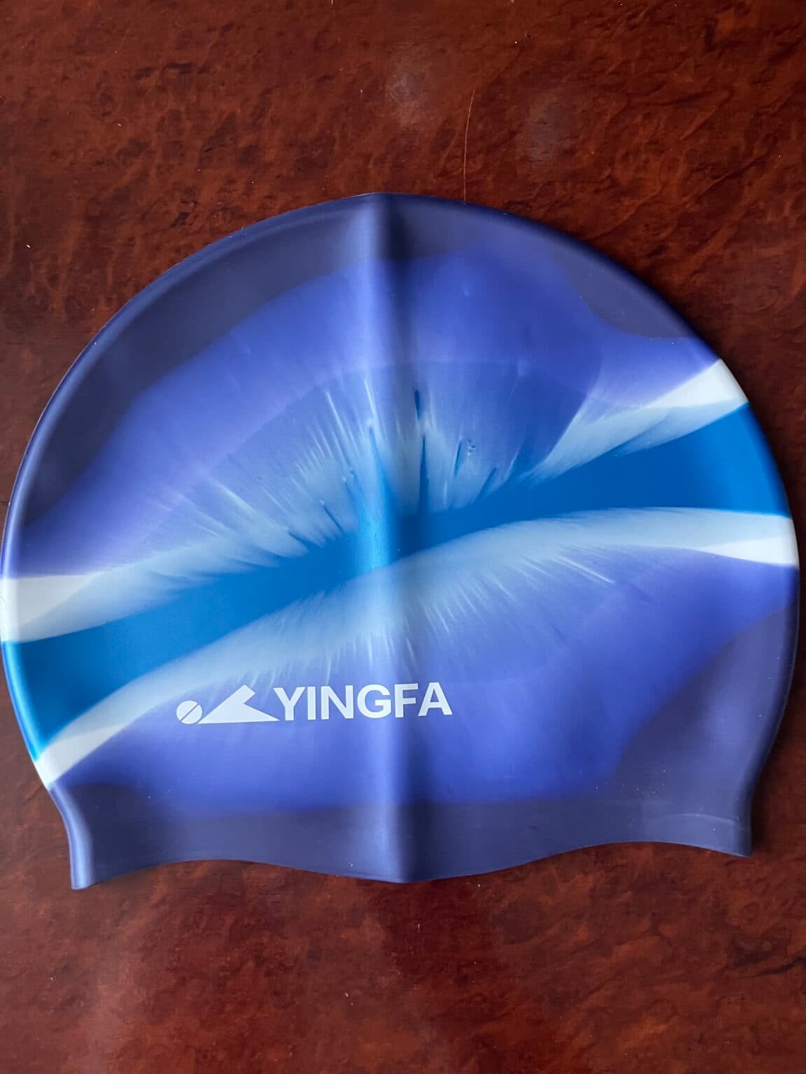 Шапочка для плавания силиконовая для детей и подростков YINGFA, цвет - синий