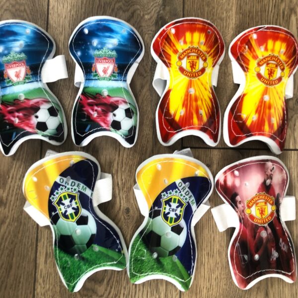 Щитки футбольні дитячі №1 (кольори в асортименті)