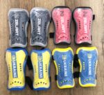 Щитки футбольні PATRIK розмір М, кольори в асортименті