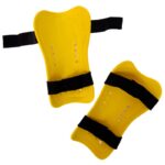 Щитки футбольні UKRAINE, розмір М (кольори в асортименті)