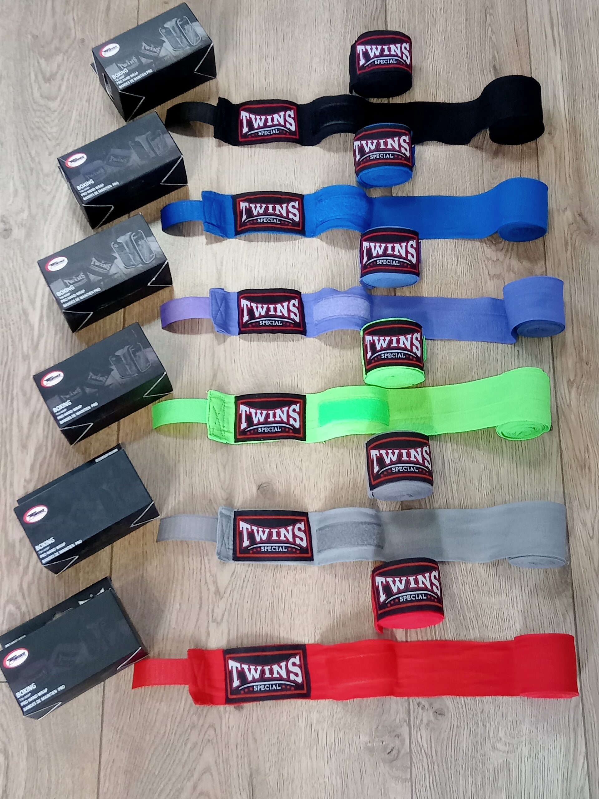 IMG20241105112121 Бинти боксерські бавовна з еластаном TWINS (4метри) кольору в асортименті.