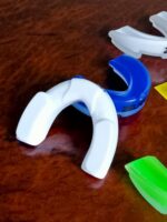 Капа боксерська однощелепна Zelart (підліткова) (без футляра) кольору в асортименті