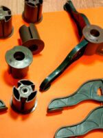 Центральная часть-бобышка крепления новогодней ёлки на 3 ножки Dотверстия=19мм, h бобышки=6,5см