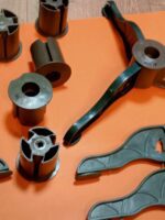 Центральная часть-бобышка крепления новогодней ёлки на 3 ножки Dотверстия=19мм, h бобышки=6,5см