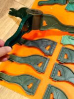 Центральная часть-бобышка крепления новогодней ёлки на 3 ножки Dотверстия=19мм, h бобышки=6,5см