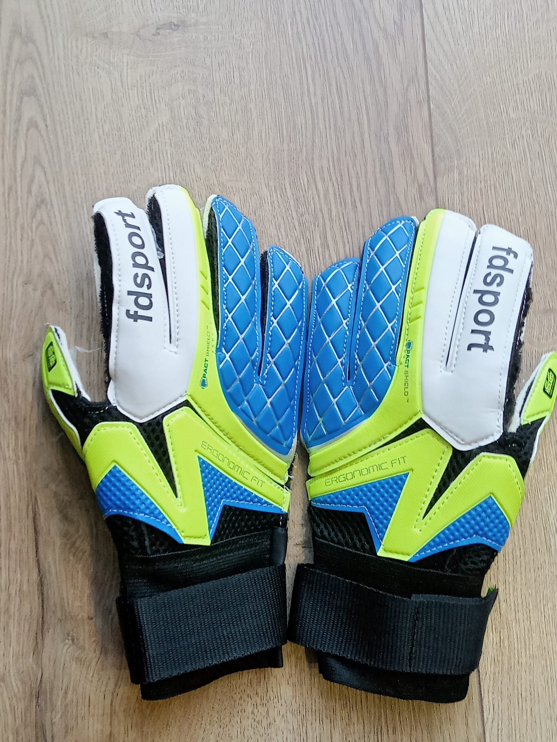 Рукавички воротарські дитячі UKRAINE BALLONSTAR, розмір 5-7, кольори в асортименті