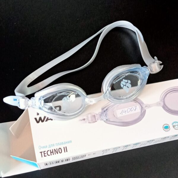 Очки для плавания взрослые MadWave TECHNО, цвета в ассортименте