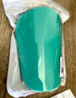 Щитки футбольні міні кольорові, розміри SM, кольори в асортименті