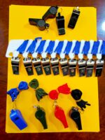 Свисток пластиковый, цвета в ассортименте