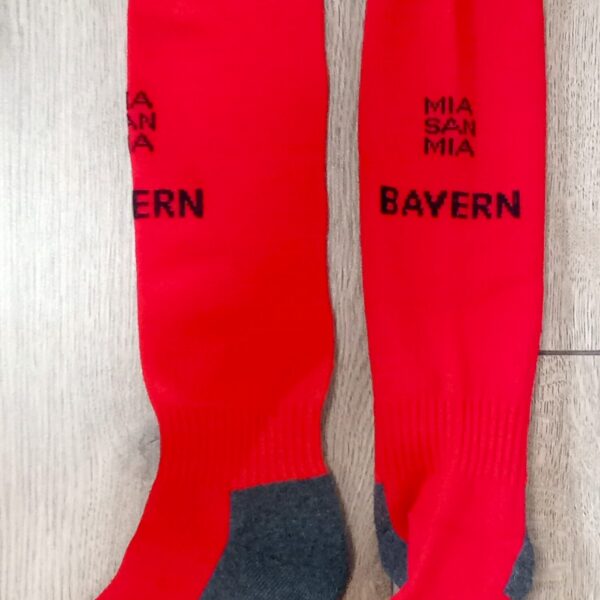 Гетри дитячі із символікою футбольного клубу AC MILAN HOME 2025, розмір 27-35, колір чорний