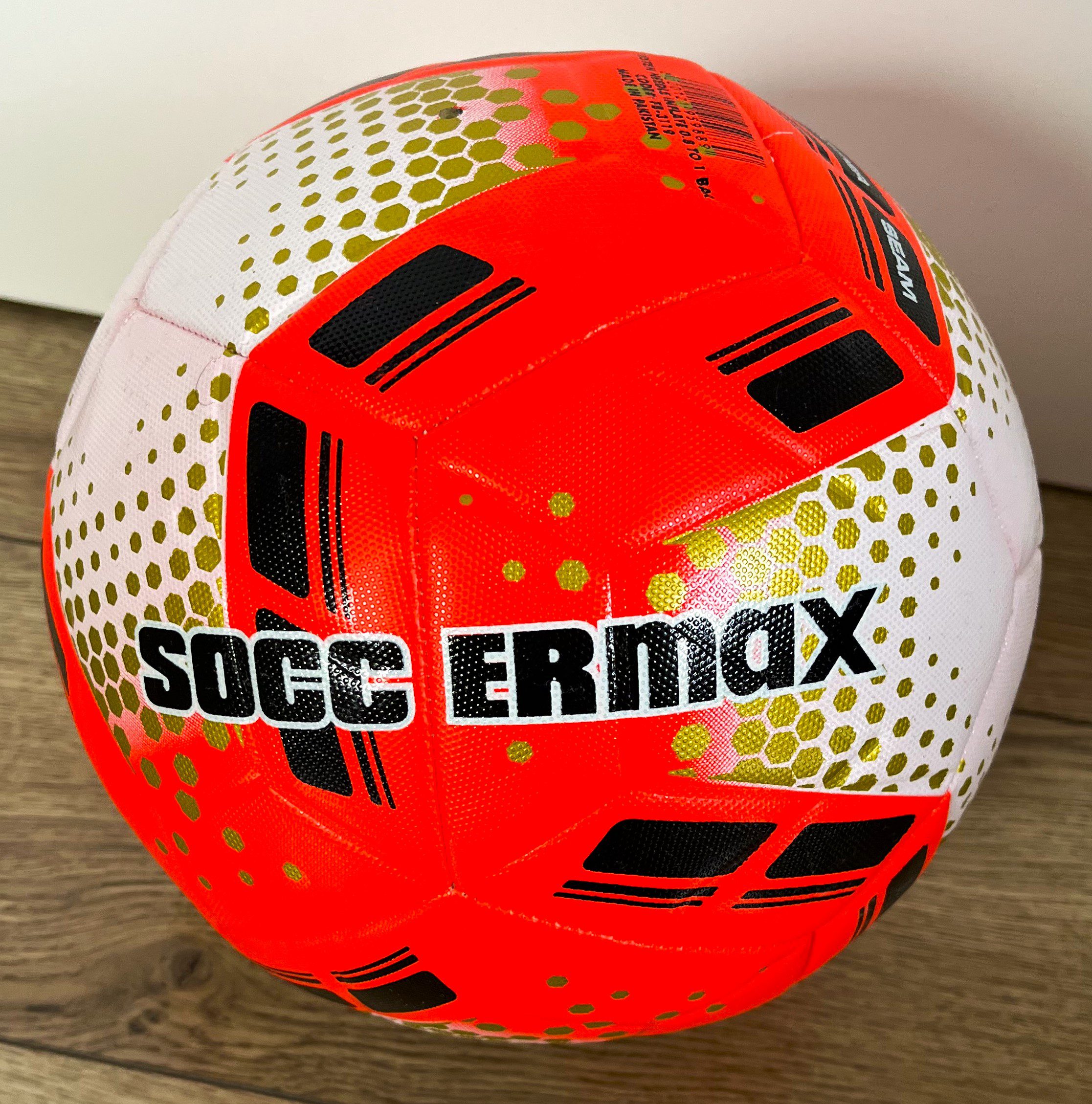 М'яч футбольний HYBRID SOCCERMAX FIFA, розмір №5, матеріал PU, колір - червоно-білий