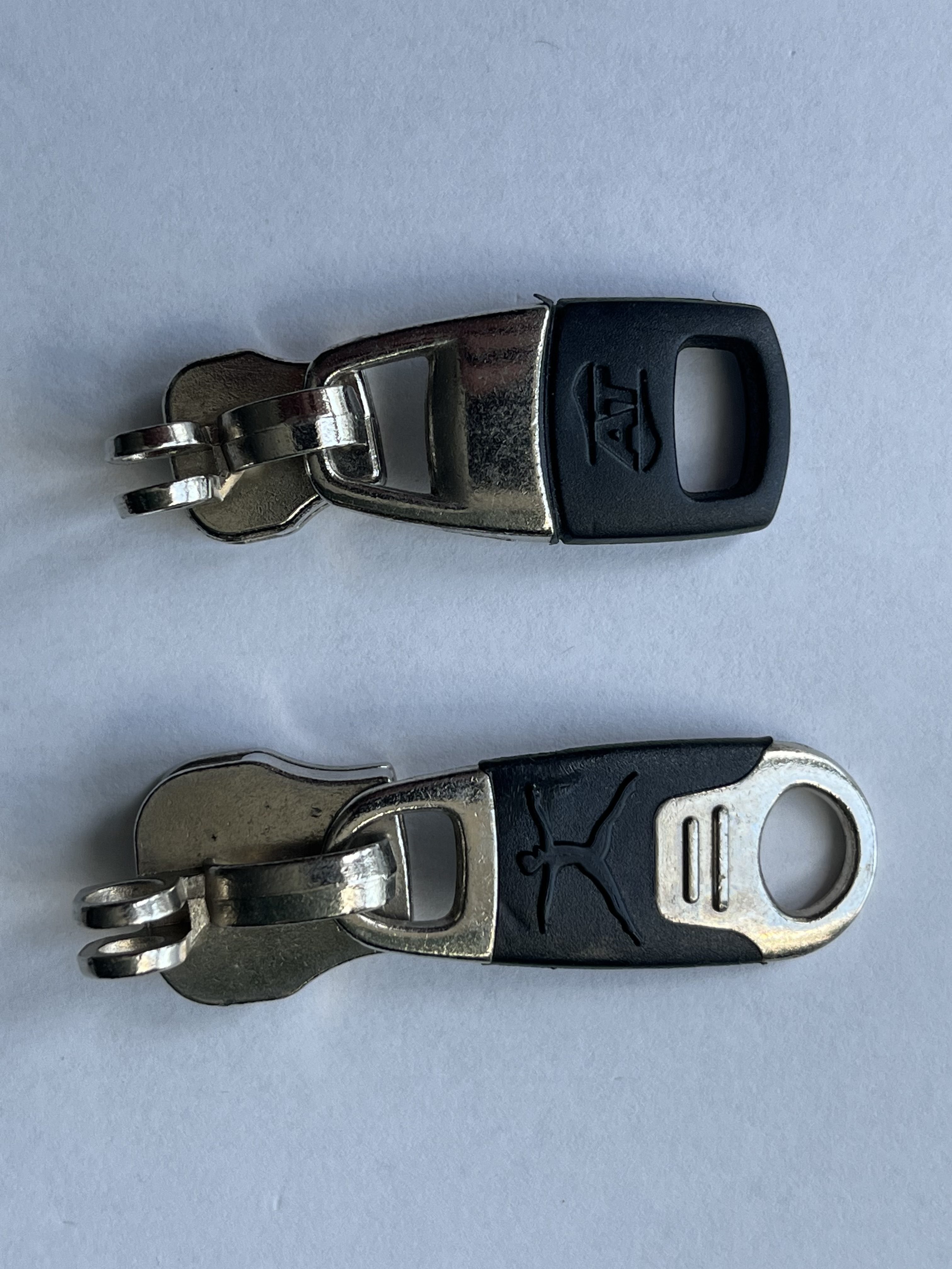 Бегунок для молнии чемодана №8,№10