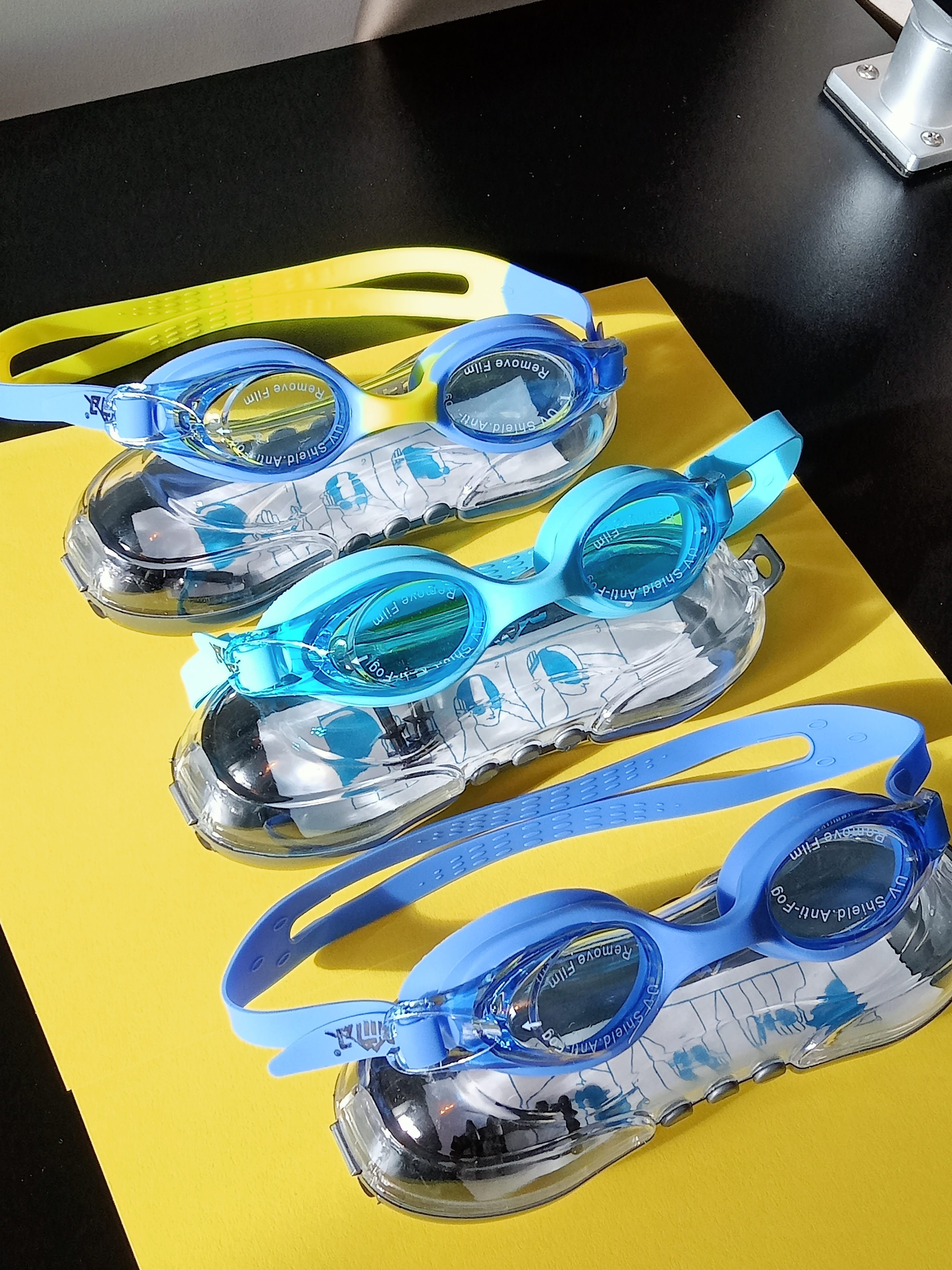 Окуляри для плавання юніорські CIMA, кольори в асортименті