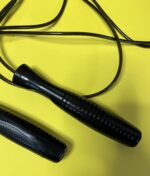 Скакалка скоростная Кроссфит с подшипником и стальным тросом CIMA, длина - 3метра, цвет - чёрный