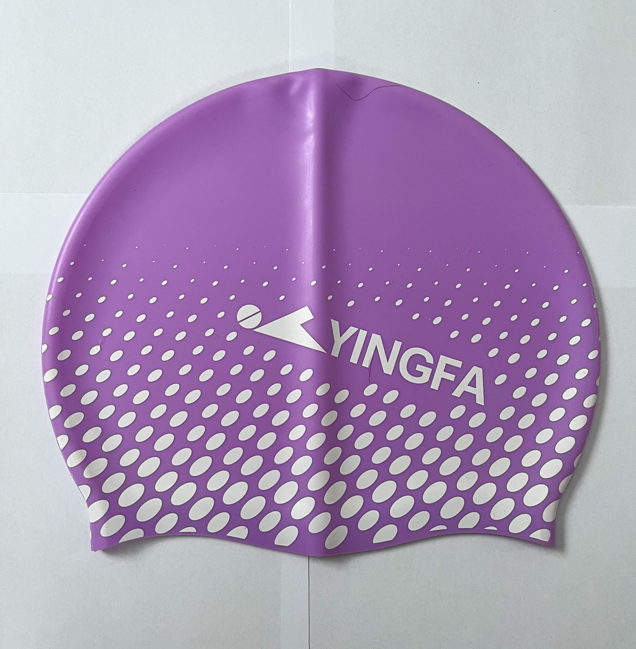 Шапочка для плавания силиконовая для взрослых YINGFA, цвет фиолетово-белый