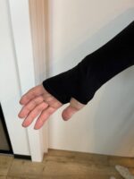 Спортивные нарукавники волейбольные компрессионные ,с вырезом для большого пальца (к-т из 2шт). цвет - черный