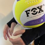 Спортивные нарукавники волейбольные компрессионные ,с вырезом для большого пальца (к-т из 2шт). цвет - черный