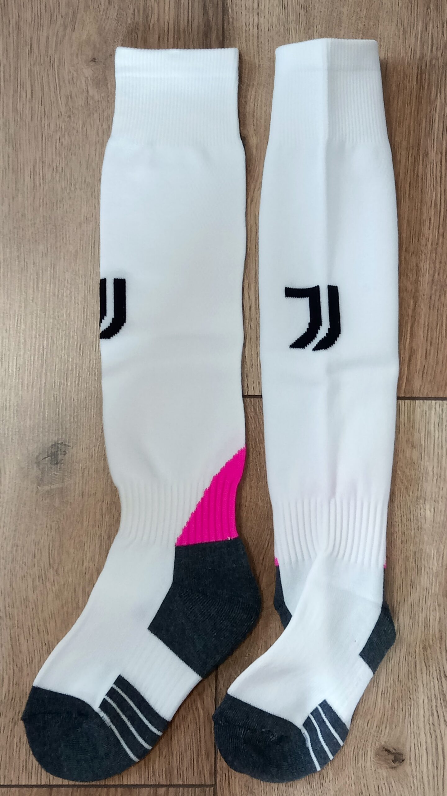 Гетры детские с символикой футбольного клуба  AC MILAN HOME 2025, размер 27-35, цвет черный