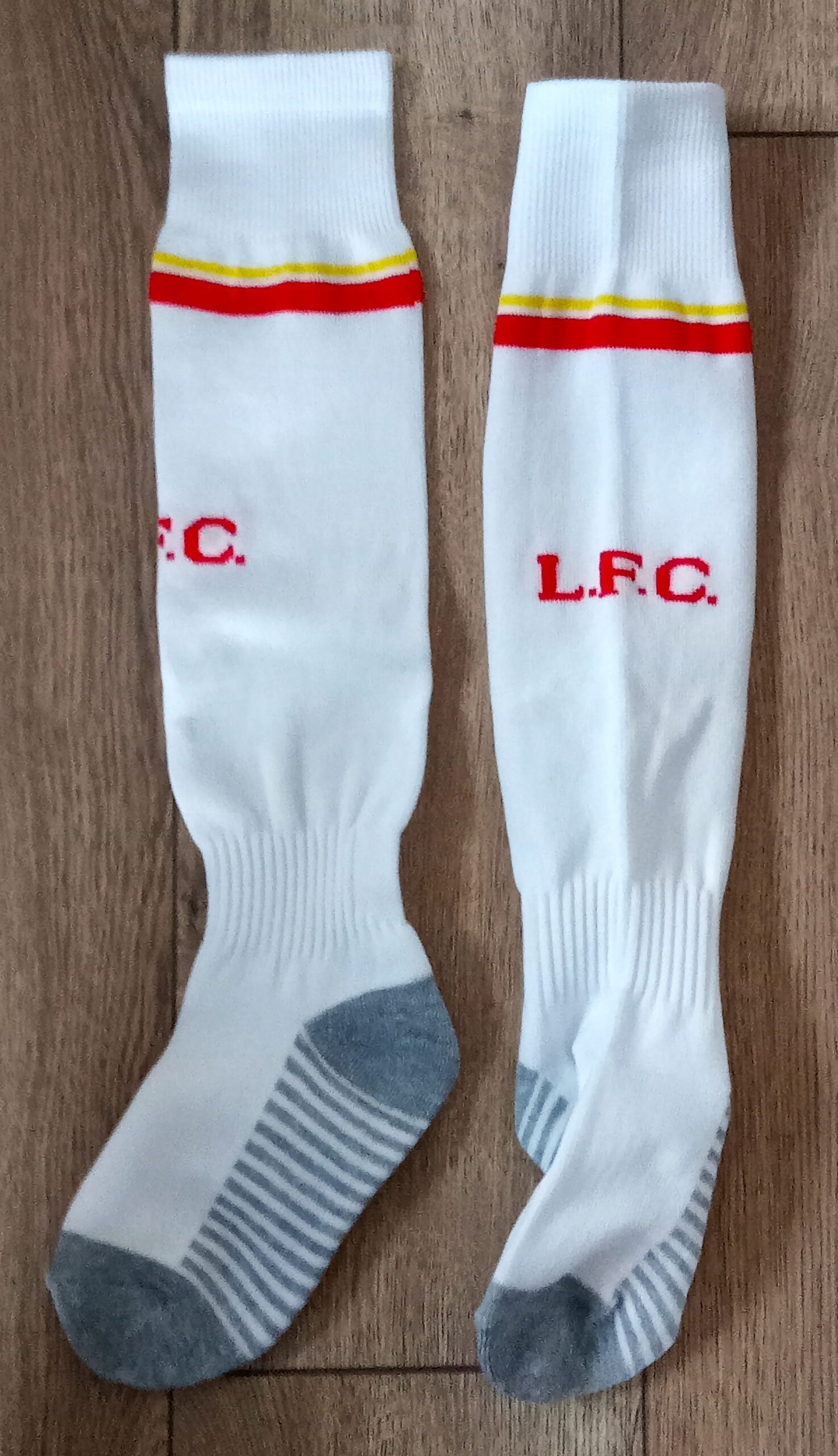 Гетры детские с символикой футбольного клуба  AC MILAN HOME 2025, размер 27-35, цвет черный