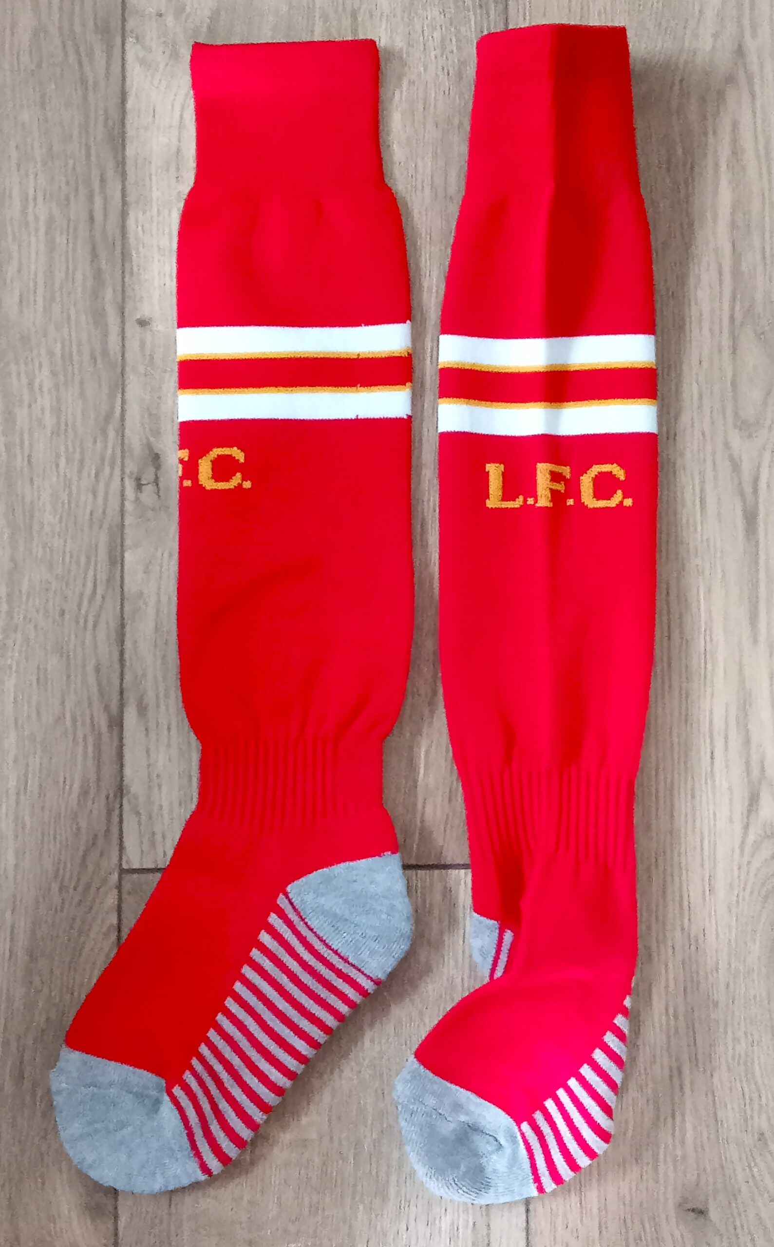 Гетры детские с символикой футбольного клуба  AC MILAN HOME 2025, размер 27-35, цвет черный